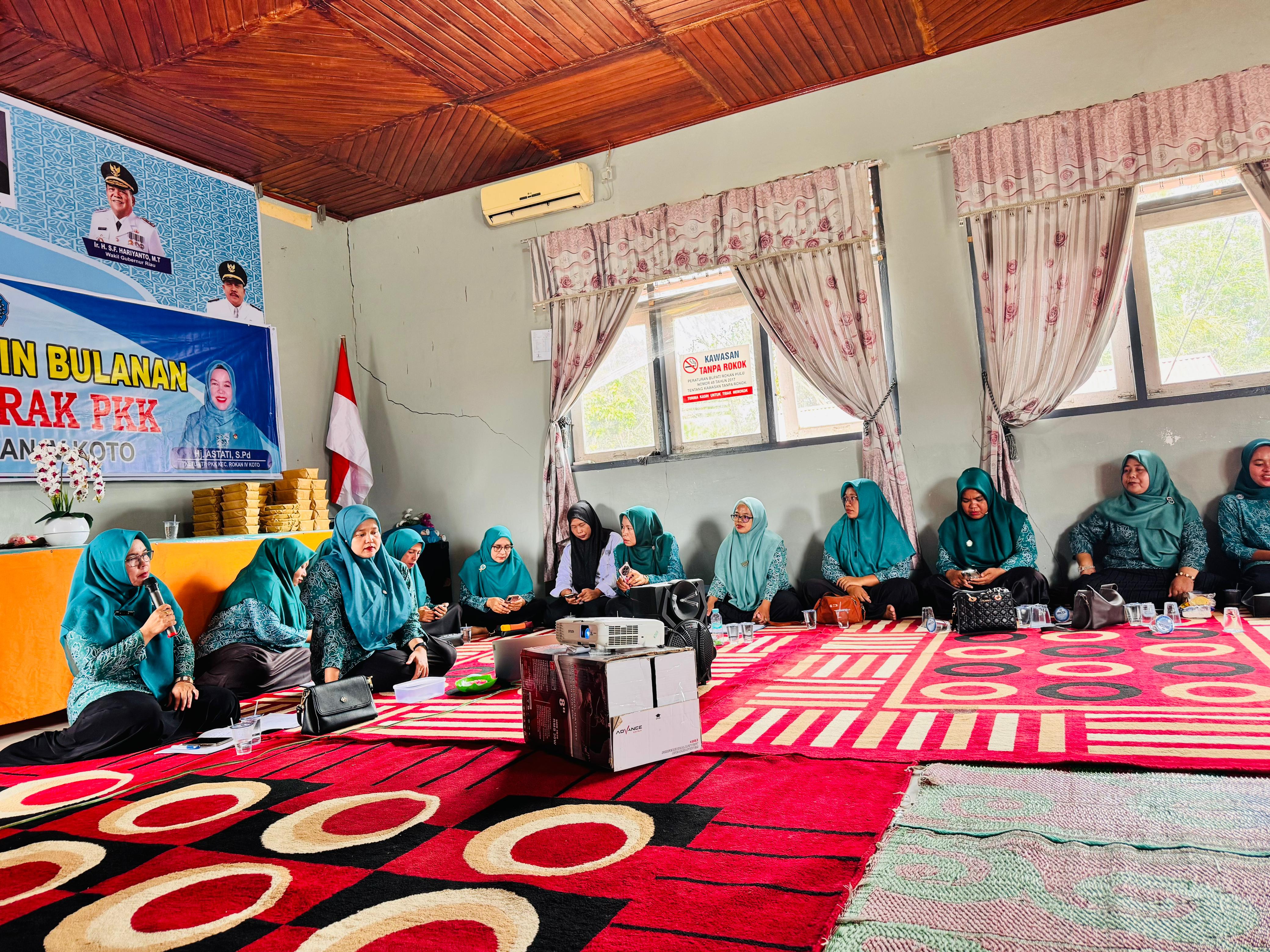 Arisan Bulanan PKK Tingkat Kecamatan Rokan IV Koto  